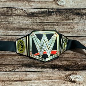 (O) WWE Championship Role Play Title Belt w/Adjustable Strap for Kids